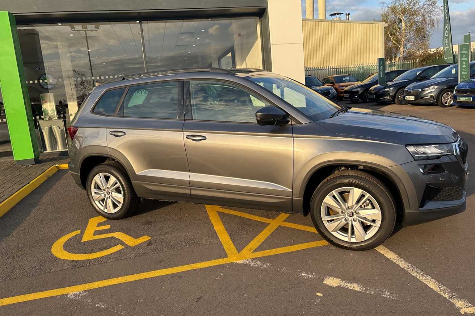 SKODA Karoq SUV 1.5 TSI (150ps) SE Drive ACT DSG