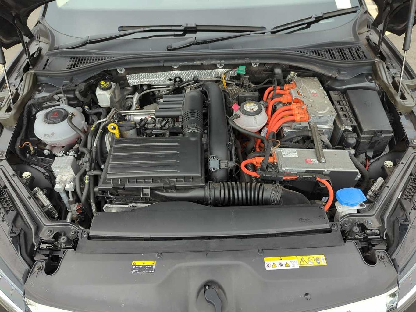 SKODA Superb 1.4 TSI (218ps) SE L iV DSG Hatchback