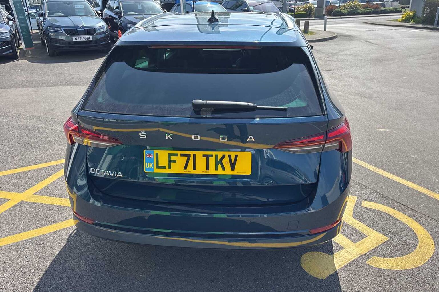SKODA Octavia Estate (2017) 1.5 TSI (150ps) ACT SE L