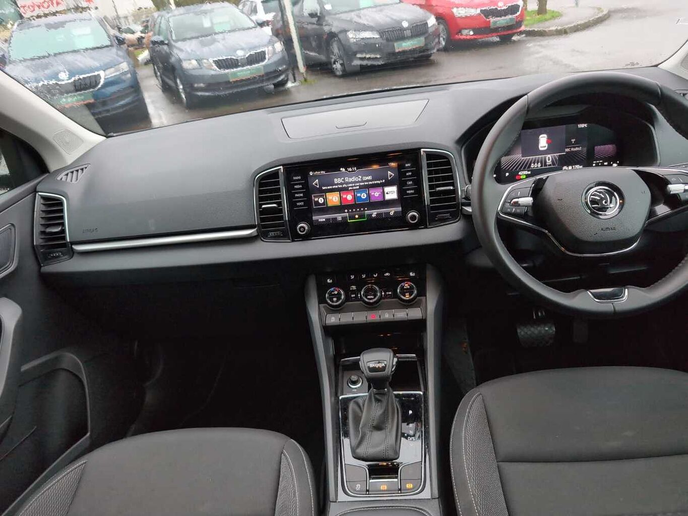 SKODA Karoq SUV 2.0TDI (116ps) SE Drive SCR DSG